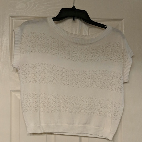 New York & Company Tops - White knit crop top